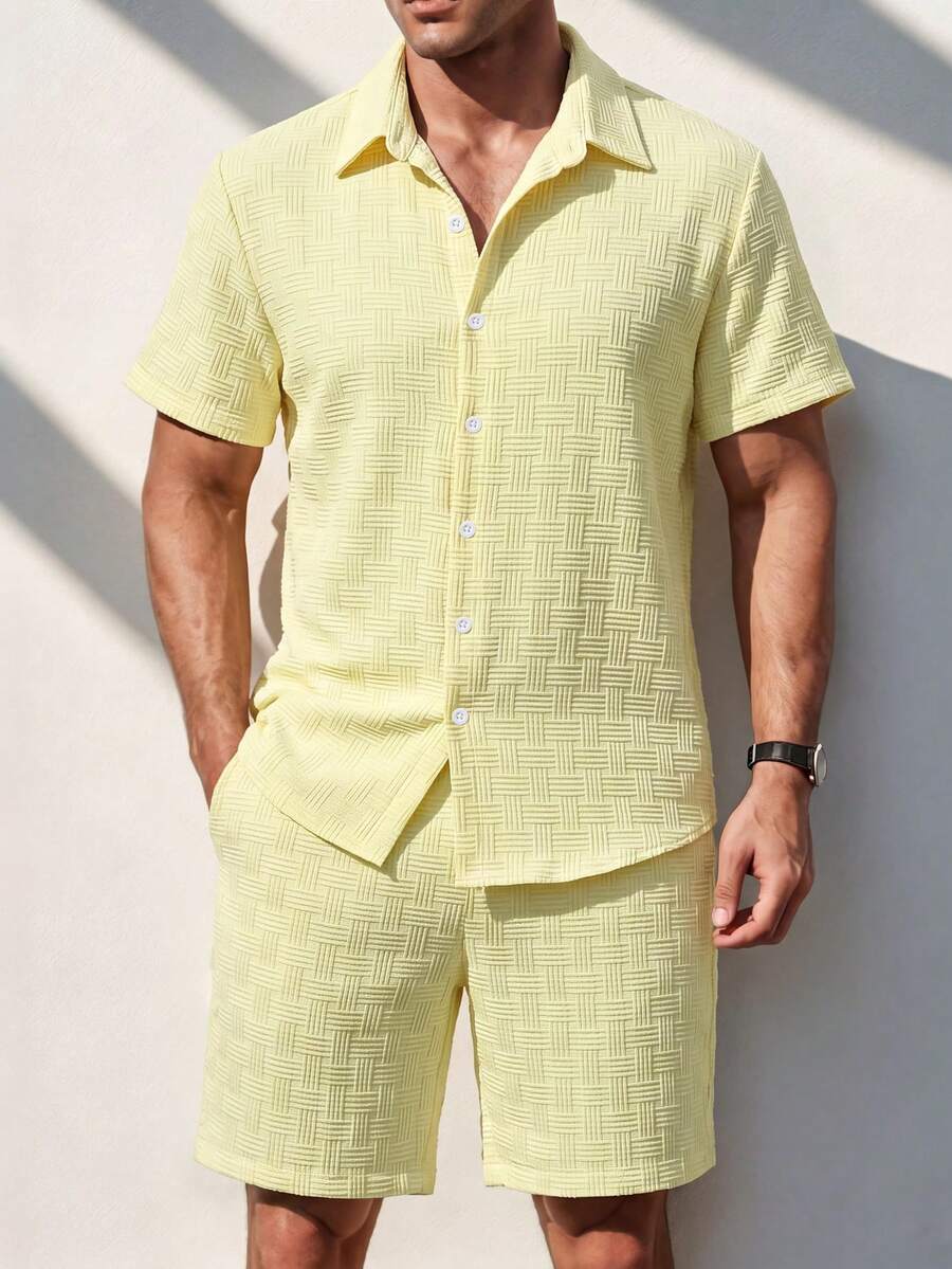 Manfinity Homme 男士纯色单排扣短袖衬衫和短裤两件套休闲装 - 鵝黃色 - 查看 1