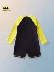 BATMAN X SHEIN Maija Kids 男童圆领撞色休闲度假长袖泳衣套装（含短裤） - 黑色 - 查看 6