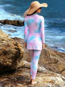 Swim Shayni Women's Random Tie-Dye Print Long Sleeve Zipper Design 3-Piece Burkini Set For Beach Vacation - Multicolor - View 2