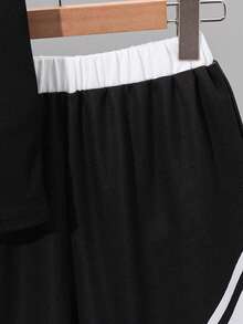 SHEIN 2件套男童休闲宽松字母印花背心短裤套装，适合通勤、上学、日常穿着、运动、春夏穿着。 - 黑色 - 查看 5