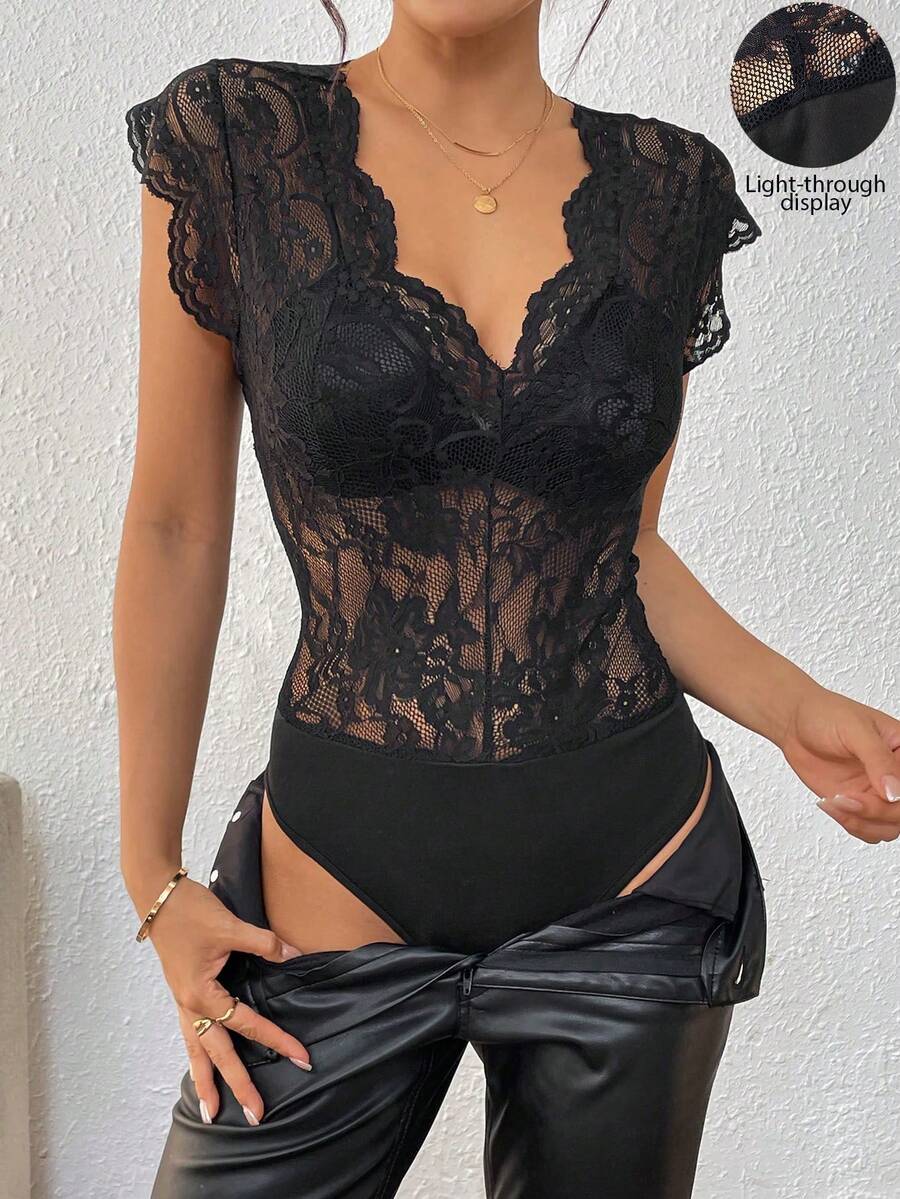 Bluhae 女士简约蕾丝 V 领斗篷紧身衣，通勤友好 - 黑色 - 查看 1