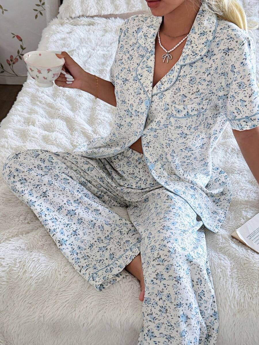 SHEIN 花卉印花翻领短袖睡衣套装 - 淺藍色 - 查看 1