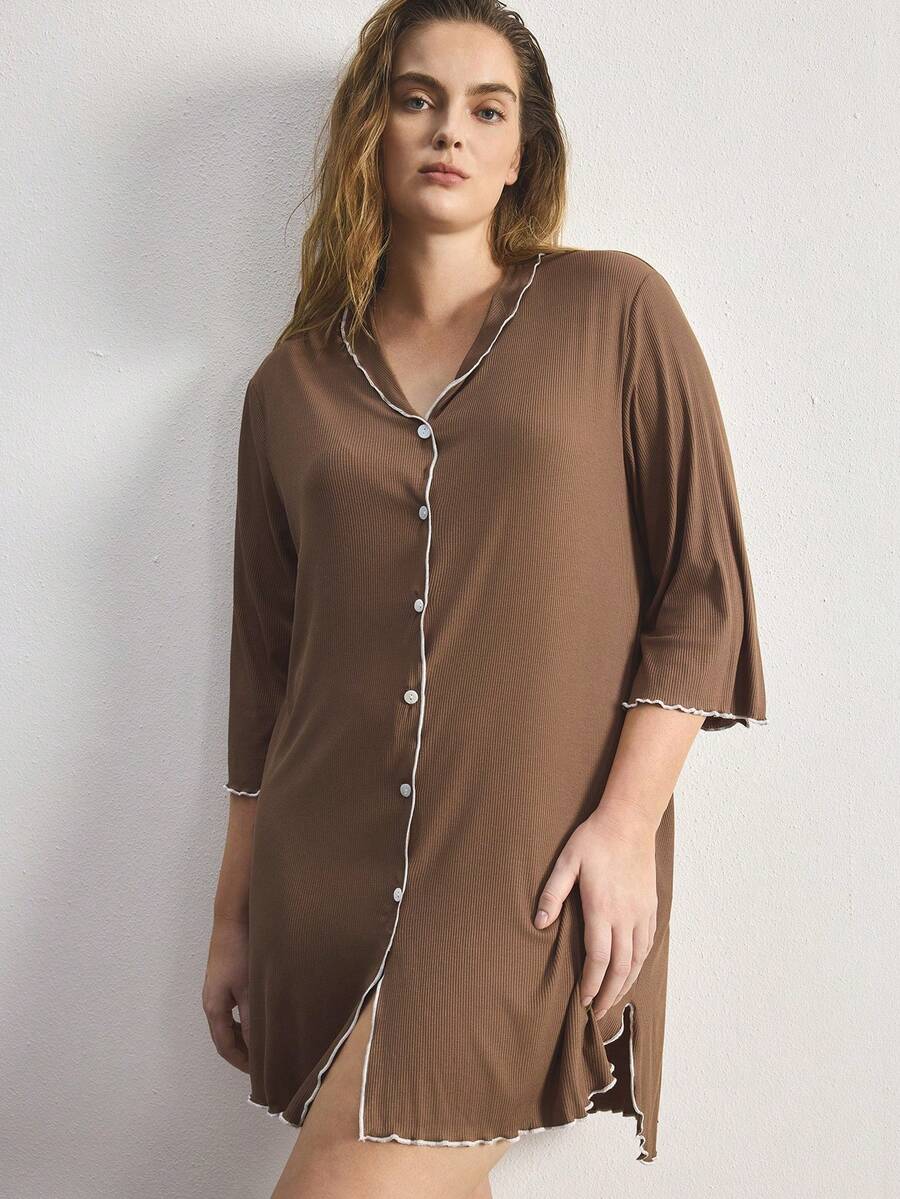 Ocili Áo ngủ cỡ lớn thoải mái, có gân, viền ren gỗ, cổ bẻ, cúc vỏ sò. - Màu Khaki - Xem 1