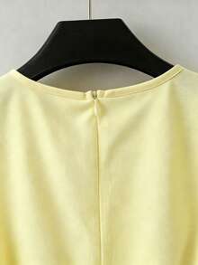 SHEIN LUNE 百搭圓領淡黃色對比飾邊無袖背心上衣，休閒優雅夏季女款辦公穿搭 - 淡黃色 - 查看 3
