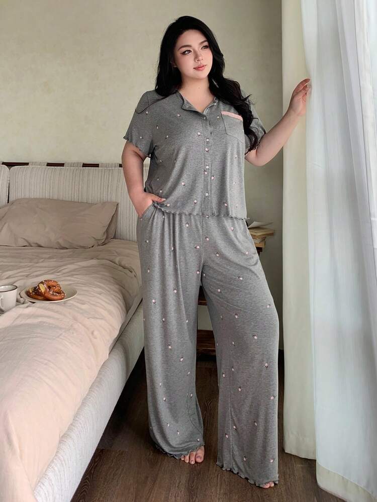Dazy Plus Plus Size Women Casual Ditsy Floral Short Sleeve 2-Piece Pajama Set, Spring/Summer