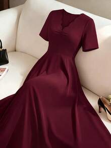 SHEIN Holidaya Đầm dài công sở thời trang cổ lượn sóng dành cho nữ cỡ lớn - Màu Đỏ Sâu - Xem 1
