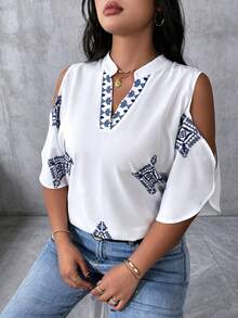 EMERY ROSE Áo kiểu nữ cổ chữ V tay raglan in hình thoi - trắng - Xem 6