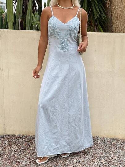 Dazy-Less Women's Floral Embroidery Pattern Casual Party Travel Denim Strap Dress