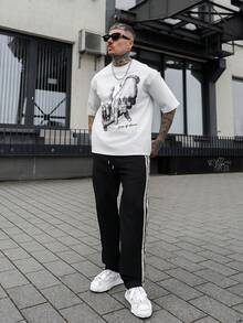 Artur Kramer Los Angeles LA Letter Hand Gesture Logo Print Casual Oversized Men White T-Shirt - White - View 1