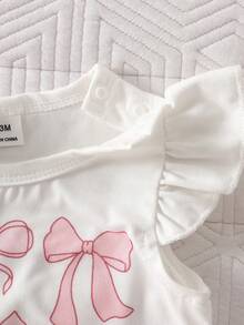 SHEIN 4件組新生女嬰夏季服裝套裝 白色粉色蝴蝶結印花無袖荷葉邊上衣與配套短褲 可愛柔軟面料家庭套裝 - 彩色 - 查看 5