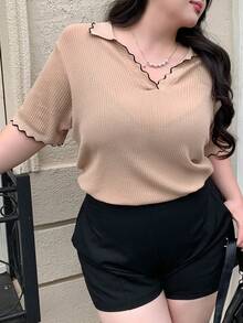 Dazy Plus 撞色拼接缝边宽松休闲百搭通勤大码女式春夏针织上衣 - 卡其色 - 查看 1