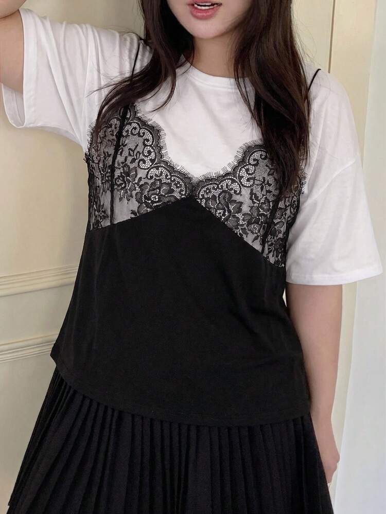 Dazy Plus Plus Size Women White Lace Trim Sleeveless Casual T-Shirt