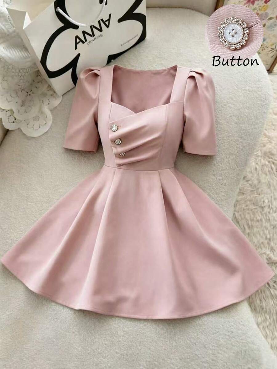 Endroma Vestido mini asimétrico de línea A con botones de cristal rosa pastel, diseño francés elegante, versátil para vacaciones y uso diario - Rosa - Ver 1