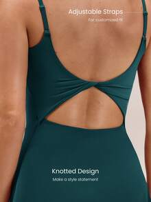 GLOWMODE Đầm ngắn FeatherFit™ cổ tròn, thắt nút, nhanh khô, thấm hút mồ hôi. - Màu xanh lá cây đậm - Xem 4