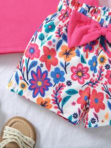SHEIN Elladie kids 女童2件套，粉色針織圓領荷葉袖上衣搭配碎花蝴蝶結裝飾短褲，4-7歲夏季家庭度假穿搭 - 玫紅色 - 查看 6