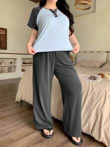 Dazy Plus Casual Contrast Color Raglan Sleeve Loose Short Sleeve Top And Loose Long Pants Plus Size Women Spring/Summer Pajama Set - Grey - View 2