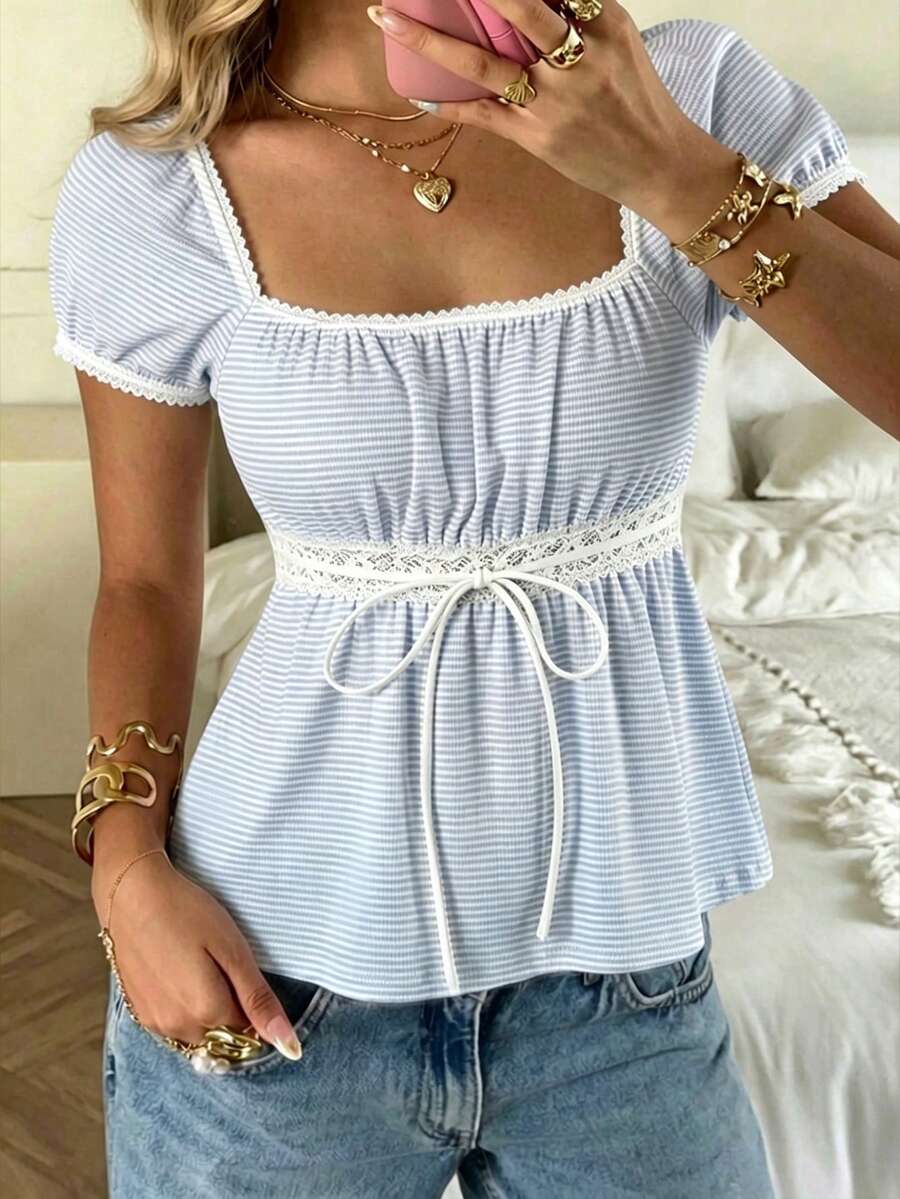 CovetEZ Áo thun cổ vuông tay cánh hoa in sọc xanh dương, thắt nơ phía trước, thích hợp cho mùa hè. - Nhiều màu - Xem 1