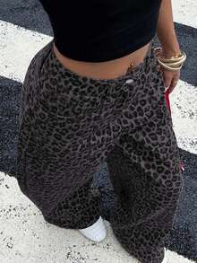 Dazy Tall Jeans casuales de pierna recta con estampado de leopardo para mujeres altas - Gris Oscuro - Ver 6