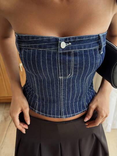 Livesso Camiseta de mezclilla con botones y rayas para mujer, versátil para uso diario