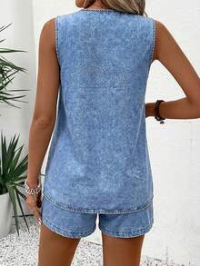 EMERY ROSE Mature Denim Bộ đồ denim thường ngày dành cho nữ, gồm áo cổ chữ V không tay in hình "Lòng tốt" và quần short. - Màu xanh lam - Xem 2