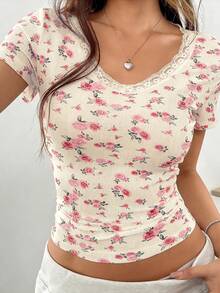EMERY ROSE Round Neck Short Sleeve Lace Patchwork Ditsy Floral Summer T-Shirt - Apricot - View 3