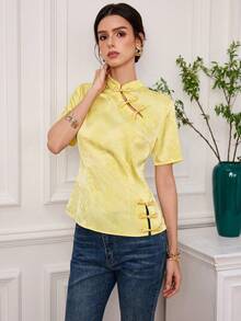 EastFlair Áo sườn xám kiểu Trung Quốc mới, áo kiểu tay ngắn màu trơn thanh lịch cho mùa hè, trang phục mùa hè cho nữ, trang phục mùa xuân cho nữ, ngày lễ tình nhân, ngày lễ Thánh Patrick, lễ Phục sinh, trang phục đi biển cho nữ, trang phục đi chơi, áo mùa hè, lễ Phục sinh, ngày lễ Thánh Patrick, áo kiểu thường ngày cho nữ, áo trắng. - Vàng nhạt - Xem 1