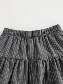 Genkimix Kids 女童刺绣圆领短袖针织T恤搭配可爱蛋糕裙套装，适合日常休闲、清爽夏日度假、海滩、郊游等场合，甜美可爱。 - 黑色 - 查看 4