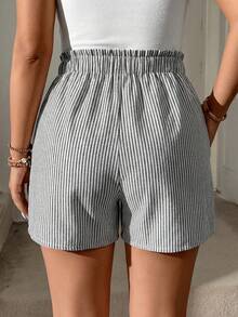 SHEIN Tall CURVE Quần short kẻ sọc dáng rộng có dây rút - Đen và trắng - Xem 2