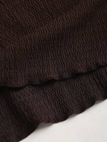 Sweetra Áo croptop nữ màu be có họa tiết, kiểu dáng thường ngày với bèo nhún ở gấu áo, thích hợp cho mùa xuân/hè. - Cà phê nâu - Xem 5