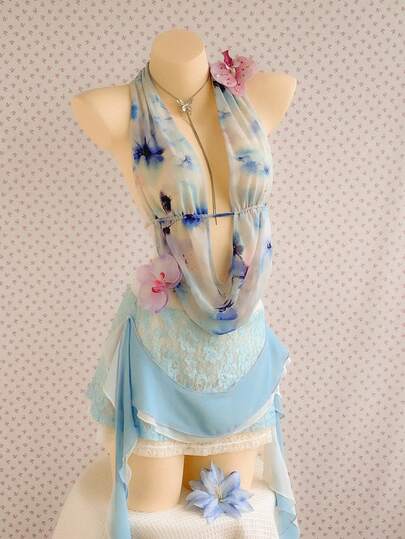Comfortcana Conjunto de 2 piezas sexy con top de cuello drapeado con estampado floral y minifalda de encaje en contraste
