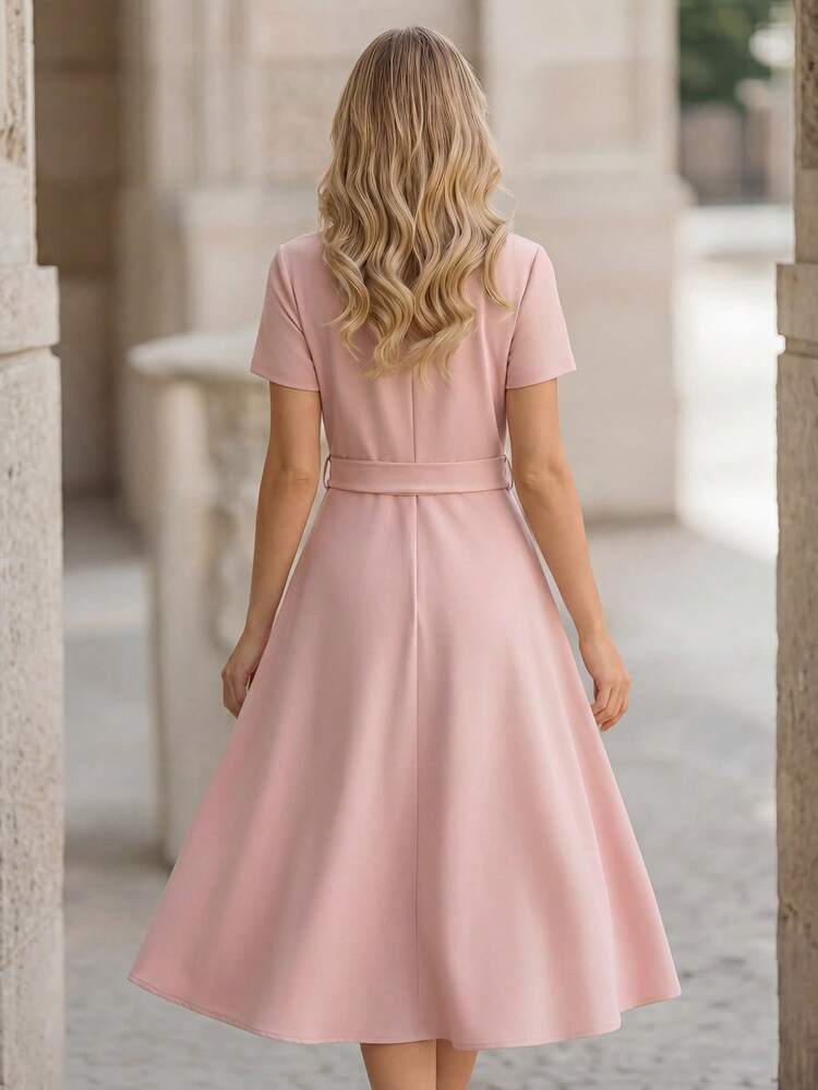 Middle-Aged & Elderly Women's Elegant Solid Color Belted Commuter Dress, Summer