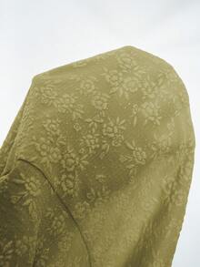 Elenzga Conjunto informal de mujer talla grande con blusa de cuello plisado con estampado floral y pantalones de pierna ancha - Verde militar - Ver 6