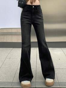 Dazy Tall Jeans de corte elegante y acampanado para mujer - Negro - Ver 4