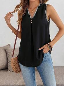 EMERY ROSE Shell Flower Embroidered Plus Size V-Neck Sleeveless Shirt, Suitable For Summer - Multicolor - View 8