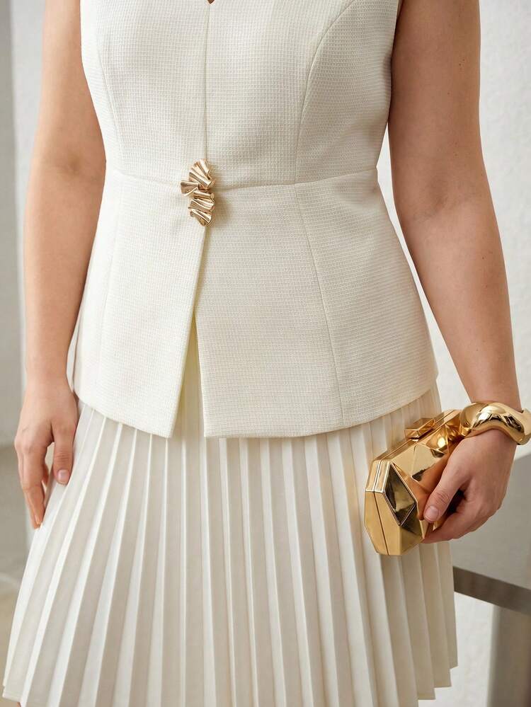 FASHIONABLE & ELEGANT SLEEVELESS NOTCHED V-NECK PLEATED HEM SPLICE COMMUTING DRESS WITH BUTTON DECOR, PLUS SIZE, SPRING/SUMMER