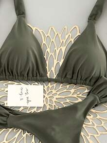 SHEIN Swim 女士性感沙滩度假纯色时尚挂脖系带比基尼上衣，褶皱抽绳腰比基尼下装，适合街头风、音乐节、泳池派对等场合，泳装套装 - 橄欖綠 - 查看 5