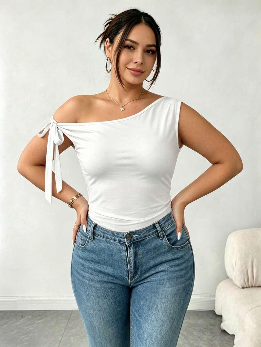 Elenzga Camiseta ajustada de mujer talla grande de unicolor y cuello asimétrico, para verano - Blanco - Ver 1