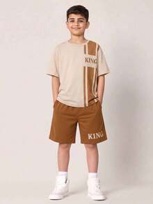 SHEIN 2件組兒童青少年男孩條紋印花圓領短袖T恤與短褲套裝，米色，夏季，街頭風，城市度假休閒運動校園穿搭 - 杏色 - 查看 4