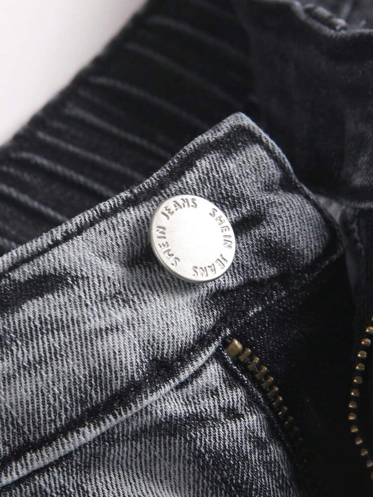 SHEIN 青少年男孩時尚休閒破洞磨邊舒適街頭風 Y2K 復古酷感深灰色漸層彈力牛仔褲 日常穿搭 開學季街頭穿搭 - 灰色 - 查看 5