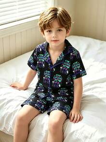 两件套幼儿男童时尚休闲舒适柔软黑色、蓝色、绿色英文数字和卡通印花短袖上衣和短裤睡衣套装，家居服 - 彩色 - 查看 1