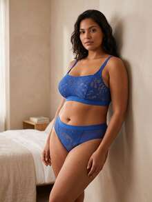ELLERISSA Plus Size Blue Lace Crop Top Bra & Panty Set - Blue - View 1