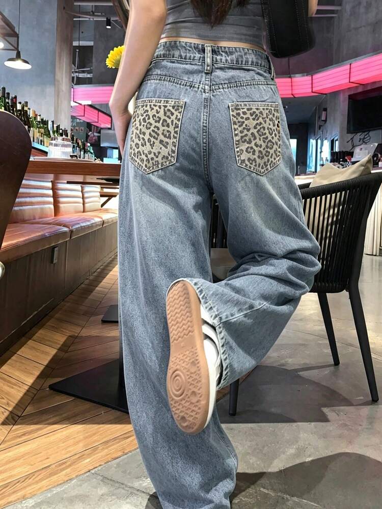 Women's Loose Fit Casual Street Style Leopard Print Denim Jeans