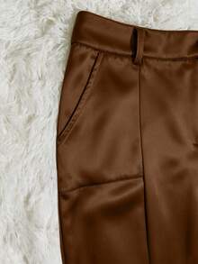 SMUM Women's Corduroy Skirt With Pockets And Slit, With Belt, In Khaki And Leopard Print - Coklat - View 4