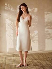 MOTF PREMIUM CAMISÓN DE MUJER CON BORDADO - Blanco - Ver 2