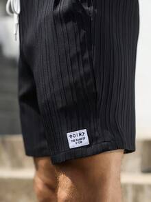 VENTUSAIL Men's Black Summer Casual Holiday Shorts,Elastic Waist Textured Pleated Drawstring Bottoms With Pockets,Streetwear Style For Beach Vacation Travel - Black - View 4