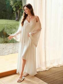 MOTF PREMIUM CAMISÓN DE MUJER CON BORDADO - Blanco - Ver 6