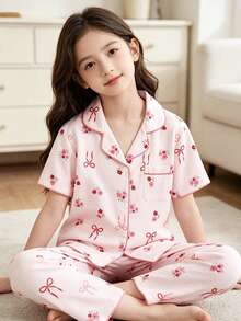 SHEIN Genkimix Kids 女童甜美花卉蝴蝶结印花短袖开衫上衣和宽松长裤两件套休闲睡衣套装 - 淺粉色 - 查看 3