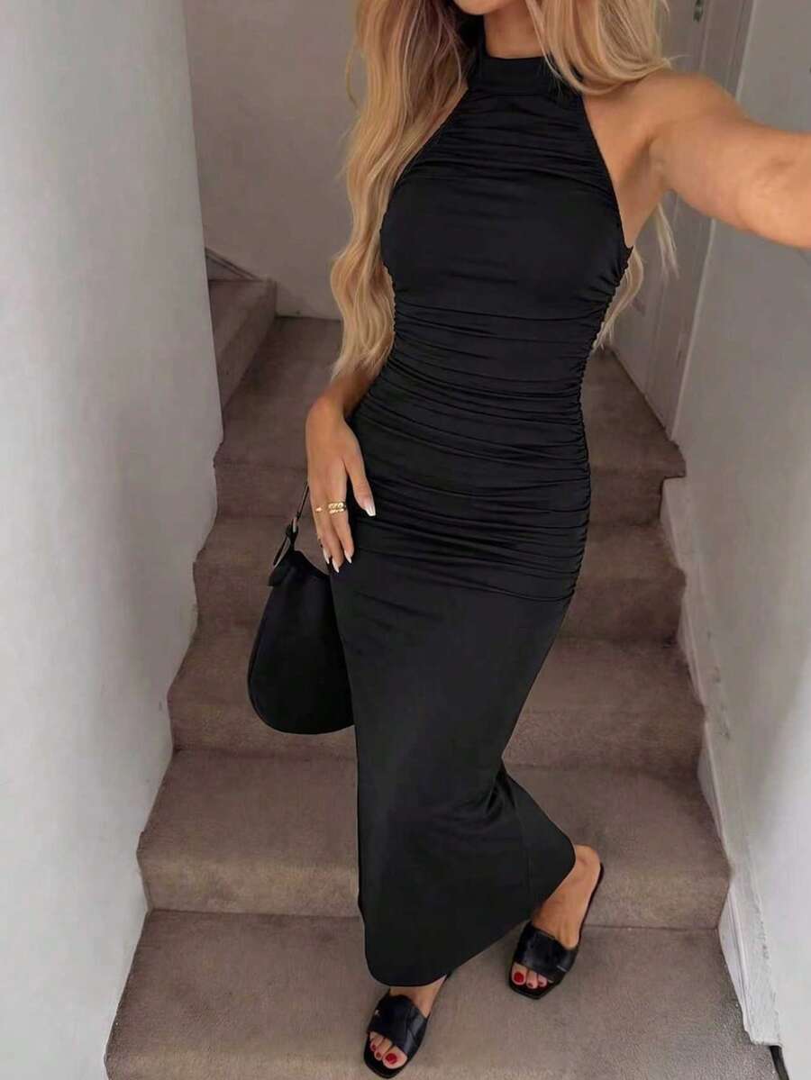 Teen Girl Fashionable Pleated Halter Neck Dress, Suitable For Travel And Vacation - Black - View 1