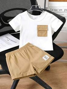SHEIN Playful Pals Bộ 2 món unisex cho bé sơ sinh và trẻ nhỏ từ 0-3 tuổi, gồm áo tay ngắn cổ tròn và quần short cạp chun, thích hợp cho các hoạt động thể thao ngoài trời, đi chơi, mua sắm và du lịch. Phù hợp cho bé trai/bé gái từ 6 tháng đến 2-3 tuổi. - Màu Khaki - Xem 3