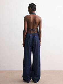 ATUI Studio Conjunto Casual Feminino com Top Halter Nó em Cor Sólida e Calça Denim com Bolso Diagonal - Azul Marinho - Visão 3